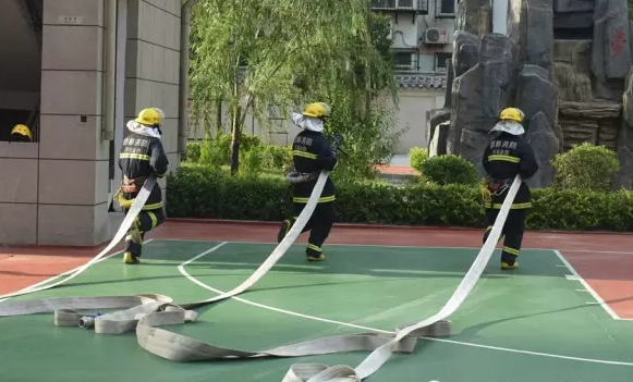 NYC紐約國(guó)際邯鄲連城早教中心小小消防員活動(dòng)回顧